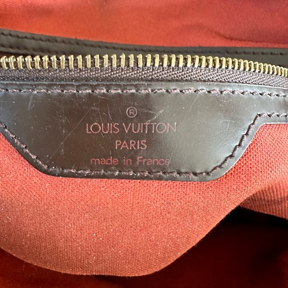 Louis Vuitton Chelsea crafted in Damier Ebene check coated canvas - Picture 6 of 12